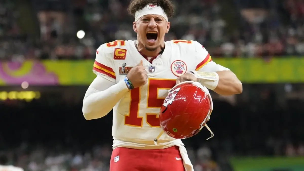 Patrick Mahomes Steckbrief: "Will Campbell Announces Engagement To Sister Of Chiefs Quarterback"